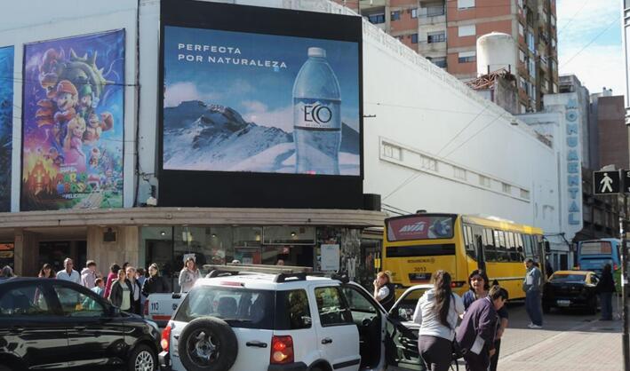 阿根廷户外广告